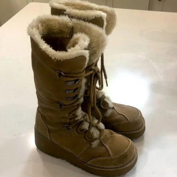 Women's Tan Fur-Lined Boots Ellemenno Klondike tall boots Tan size 7.5 winter - Picture 1 of 9